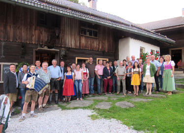  - Ehrenamtskarteninhaber im Bauernhausmuseum in Lindberg. Foto: Landkreis Regen