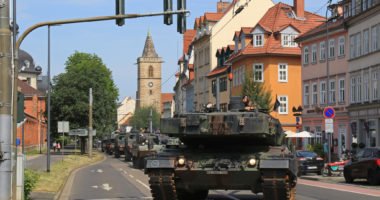Wie hier in Erfurt, werden an den beiden Tagen auch in Ostbayern zahlreiche Bundeswehrfahrzeuge untwegs sein. Foto: ©Bundeswehr/Michael In der Au