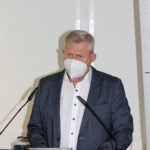 Werner Rankl (FWG) bei seiner Ansprache. Foto: Langer/Landkreis Regen