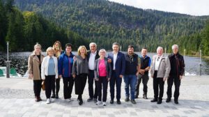 Die Delegation am Arbersee. Foto: Kreisentwicklung Landkreis Regen