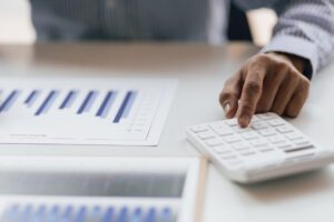 Rechnungsprüfung. Foto: AdobeStock©Wasan