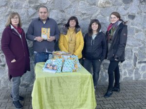 Unser Bild zeigt Agnes Wurzer, Michael Frisch und Isolde Göstl (Dr. Loew´schen Einrichtungen in Rabenstein) mit Anita Kasberger und Barbara Kreuzer vom Familienbüro KoKi. Foto: Heiko Langer/Landkreis Regen